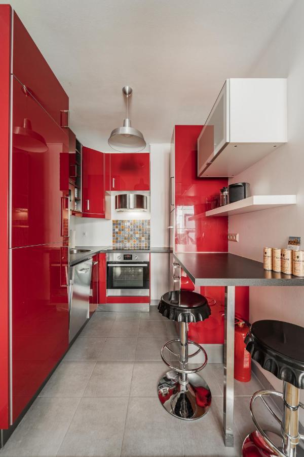 17 C&J'S Apartment Wina Bagian luar foto