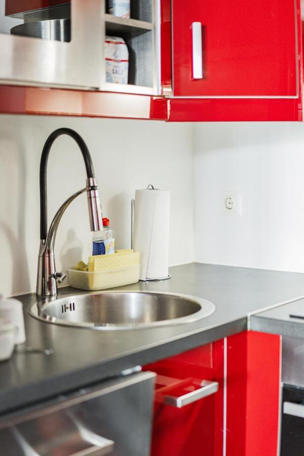 17 C&J'S Apartment Wina Bagian luar foto