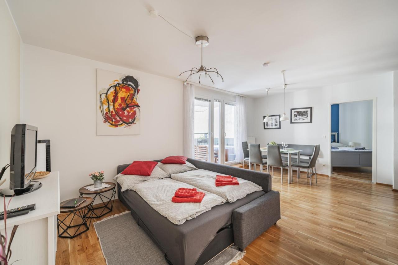 17 C&J'S Apartment Wina Bagian luar foto